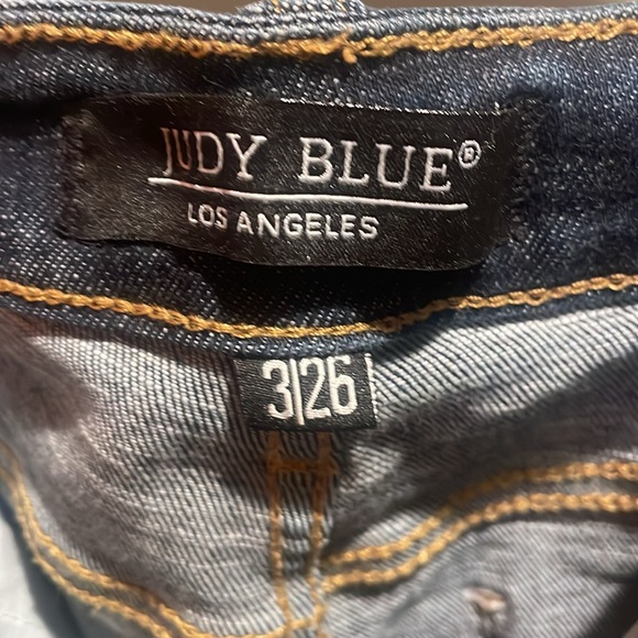 Judy Blue High Rise Dark Wash Skinny Jeans, Size 3/26 - Picture 3 of 3